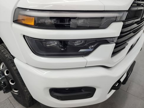 Used 2025 RAM 3500 Laramie image 23