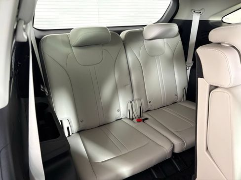New 2026 Kia Sorento S w/ S Panoramic Sunroof Package FWD image 41