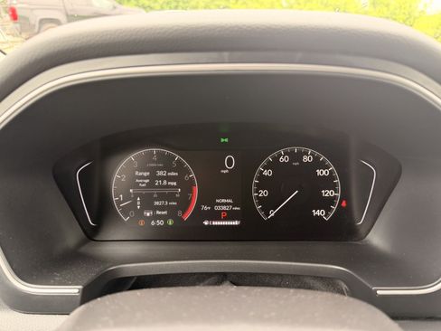 Certified 2025 Honda Pilot EX-L image 17
