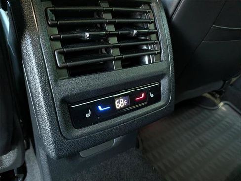 Certified 2025 Volkswagen Golf w/ Euro Style Package AWD/4WD image 22