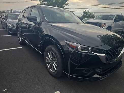 Used 2025 MAZDA CX-5 AWD 2.5 S w/ Preferred Package image 3