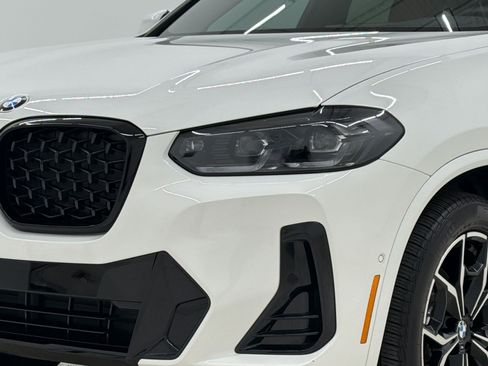 Certified 2025 BMW X4 xDrive30i w/ Premium Package AWD/4WD image 11