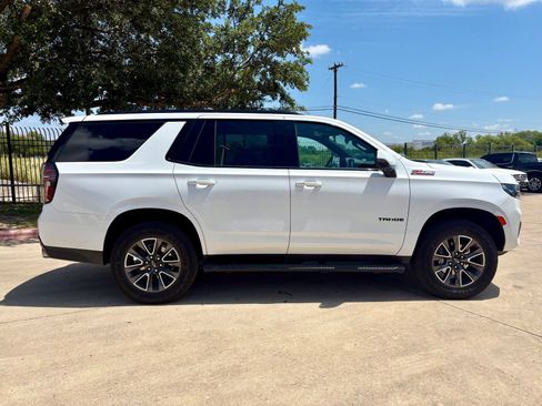 Used 2024 Chevrolet Tahoe Z71 w/ Z71 Off-Road Package AWD/4WD image 2
