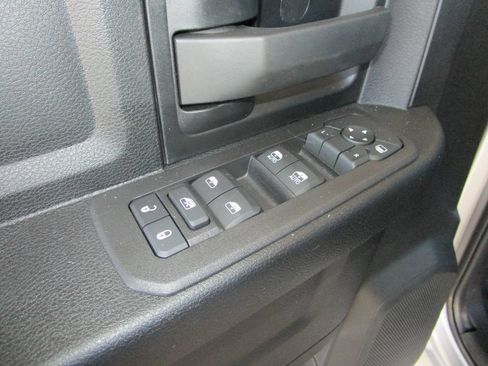 New 2026 RAM 3500 Tradesman AWD/4WD image 37