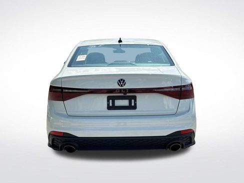 Used 2025 Volkswagen Jetta GLI Autobahn FWD image 4
