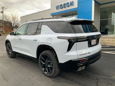 New 2026 Chevrolet Traverse RS image 5