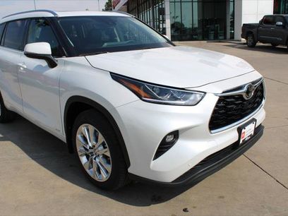 Certified 2025 Toyota Highlander Limited