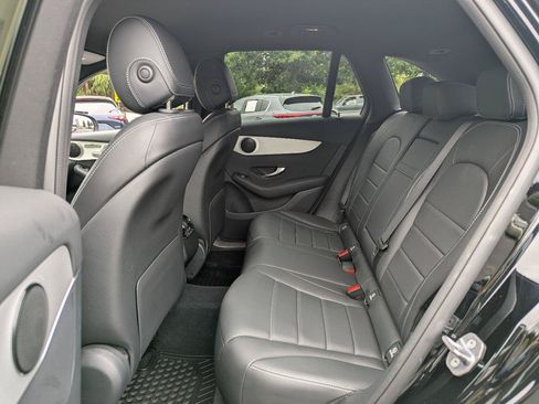 Used 2019 Mercedes-Benz GLC 300 4MATIC image 26