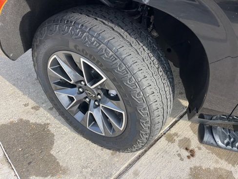 Used 2023 Chevrolet Suburban Z71 w/ Luxury Package image 42