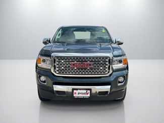 Used 2019 GMC Canyon Denali video 2