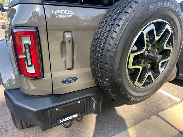 Used 2025 Ford Bronco Outer Banks AWD/4WD image 15