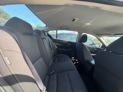 Used 2020 Nissan Altima 2.5 S FWD image 21