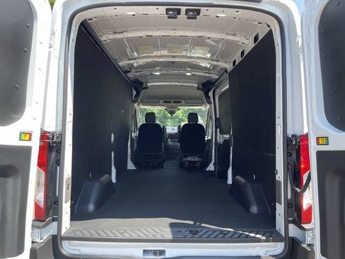 New 2026 Ford Transit 250 148 Medium Roof Extended AWD w/ Load Area Protection Package image 23
