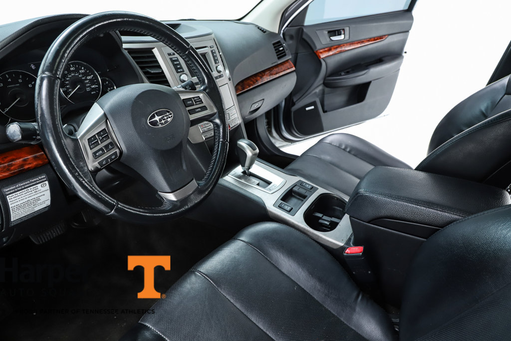 Used 2012 Subaru Outback 2.5i Limited w/ Moonroof Pkg AWD/4WD image 56