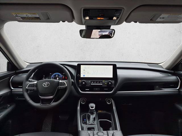 Certified 2026 Toyota Grand Highlander AWD image 17