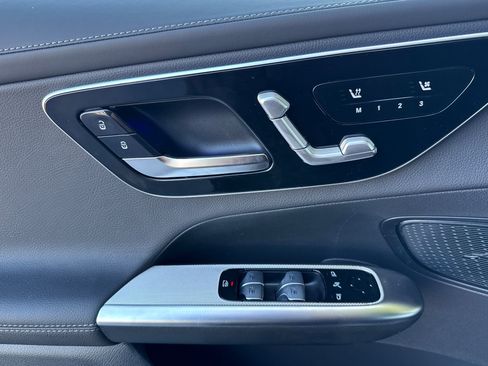 New 2026 Mercedes-Benz GLC 300 image 11