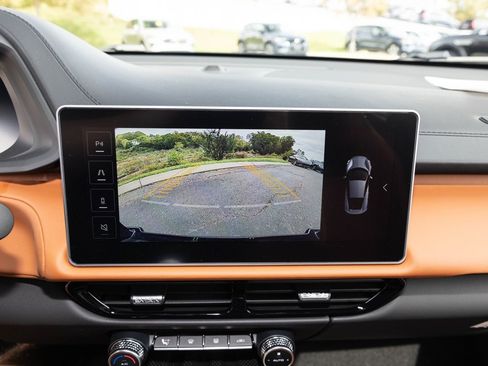 New 2025 Lotus Emira image 28