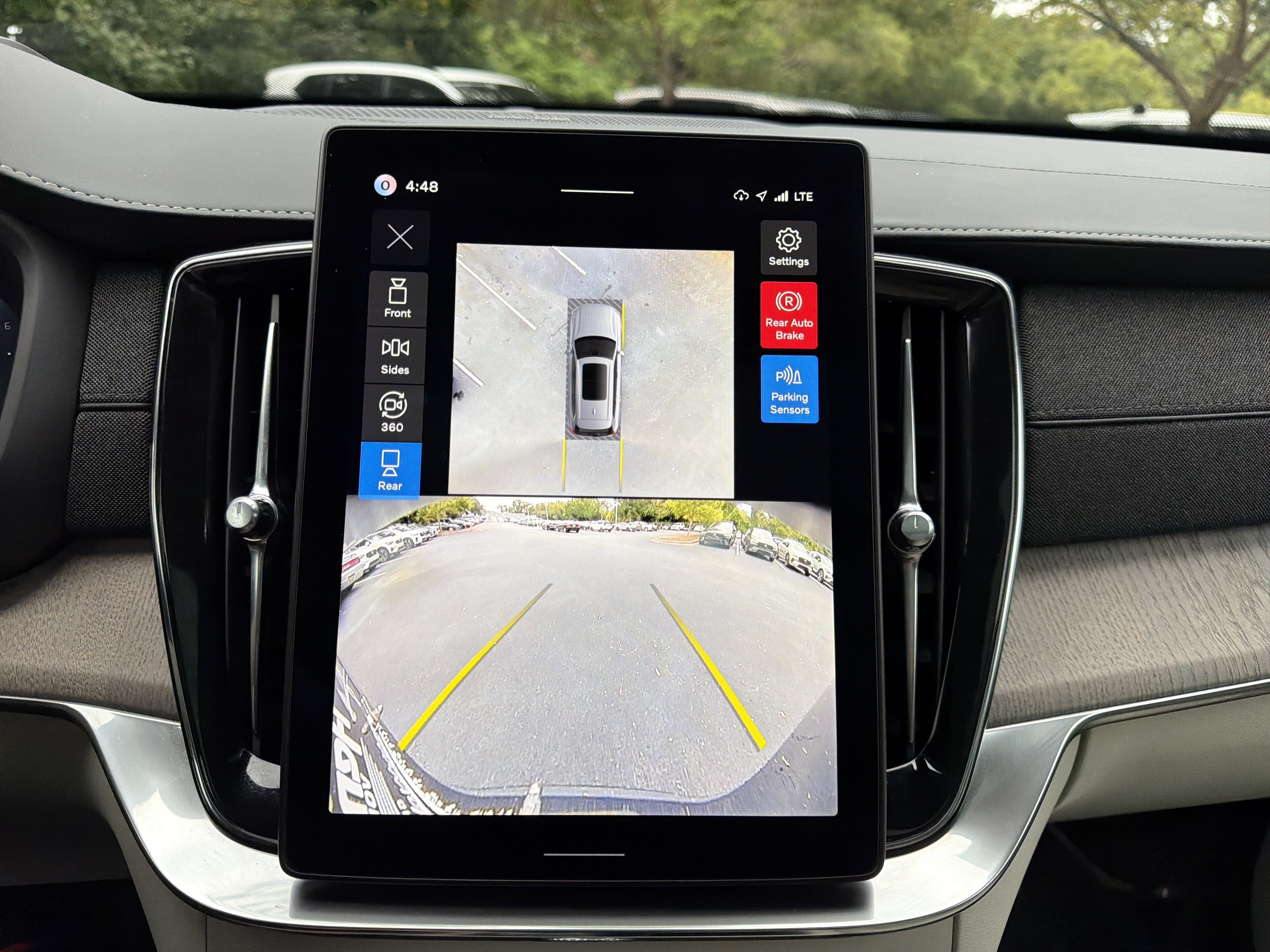 Certified 2026 Volvo XC90 B6 Ultra AWD/4WD image 28