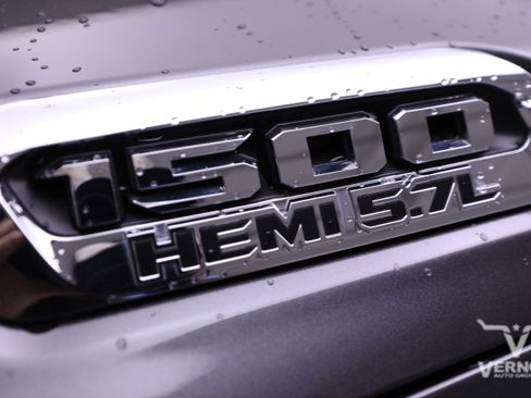 Used 2020 RAM 1500 Limited image 11