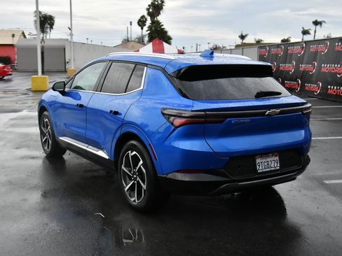 Used 2025 Chevrolet Equinox EV LT w/ Convenience Package image 6