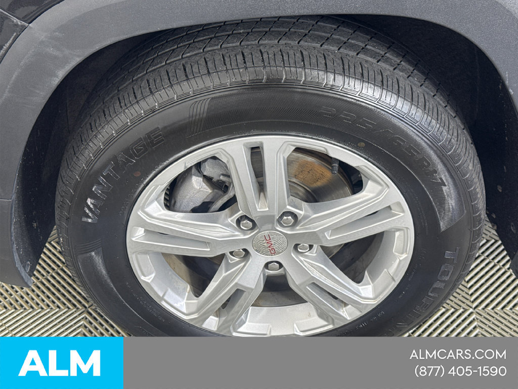 Used 2024 GMC Terrain SLE AWD/4WD image 14