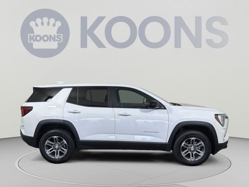 New 2026 GMC Terrain Elevation w/ Technology Package II FWD image 8