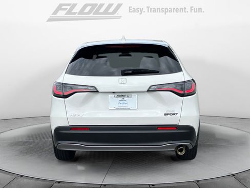 Certified 2025 Honda HR-V Sport image 8