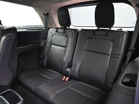 Used 2023 Lincoln Aviator Reserve w/ Equipment Group 201A AWD/4WD image 32