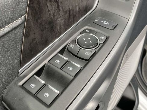 Certified 2023 Ford F250 Lariat image 19