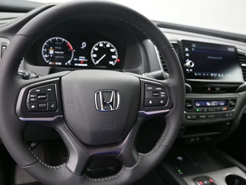 New 2026 Honda Ridgeline RTL image 18
