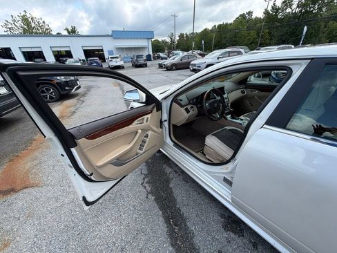 Used 2012 Cadillac CTS Luxury AWD/4WD image 13