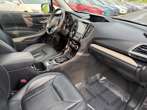 Used 2023 Subaru Forester Limited AWD/4WD image 8