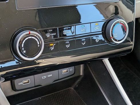 Used 2023 Hyundai Tucson SE image 23