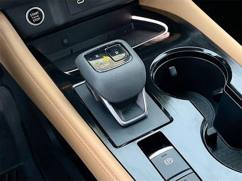 Used 2023 Nissan Rogue Platinum w/ Platinum Premium Package image 18