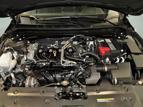 Certified 2024 Nissan Altima 2.5 SR image 22