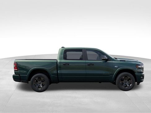 New 2026 RAM 1500 4x4 Crew Cab image 21
