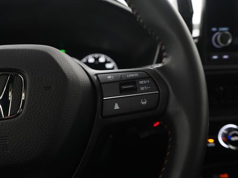 Used 2024 Honda CR-V Sport image 25