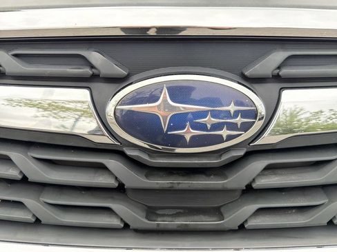Used 2017 Subaru Forester 2.5i Touring AWD/4WD image 33