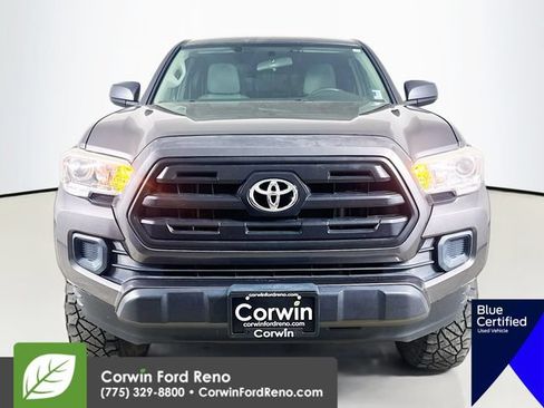 Used 2017 Toyota Tacoma SR AWD/4WD image 2