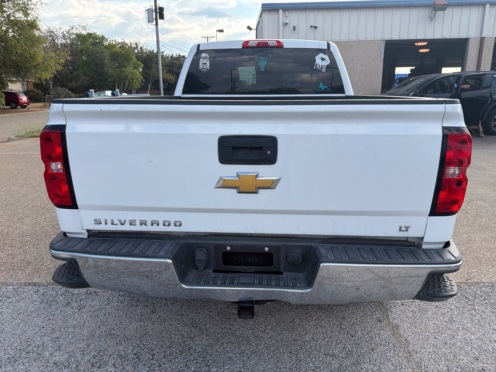 Used 2018 Chevrolet Silverado 1500 LT w/ Texas Edition RWD image 4