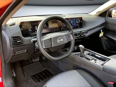 New 2026 Nissan Sentra SV image 7