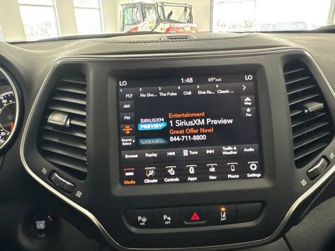 Used 2023 Jeep Cherokee Altitude Lux w/ Lux Elite Package AWD/4WD image 43