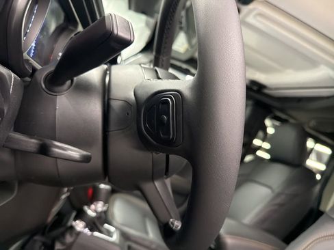 New 2026 Jeep Gladiator Sport AWD/4WD image 20