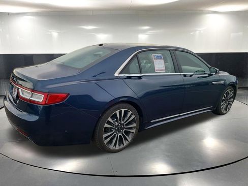 Used 2017 Lincoln Continental Reserve w/ Luxury Package image 6