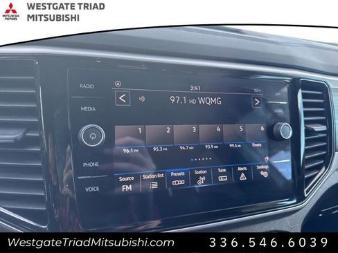 Used 2023 Volkswagen Atlas Cross Sport SE image 18