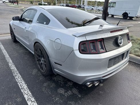 Used 2013 Ford Mustang GT Premium w/ Comfort Pkg image 6