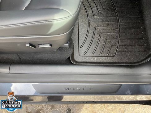 Used 2023 Tesla Model Y Long Range image 73