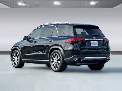 Used 2026 Mercedes-Benz GLE 350 4MATIC image 3