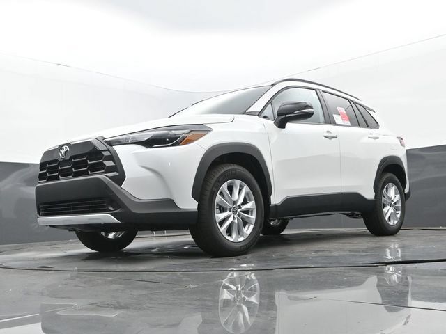 New 2026 Toyota Corolla Cross LE FWD image 25