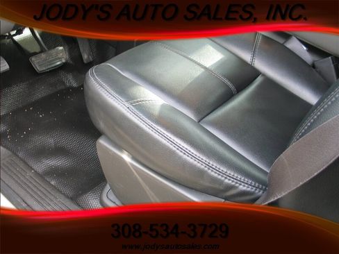 Used 2008 Chevrolet Silverado 3500 W/T image 4